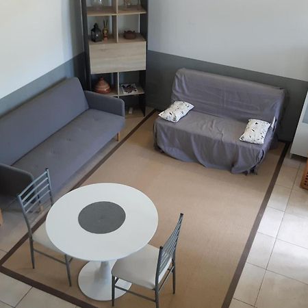 Petit Loft Face Riviere Apartment Collobrieres Exterior photo